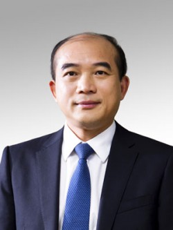 三棵樹涂料股份有限公司董事長(zhǎng)兼總裁 / 第十二屆、十三屆全國(guó)人大代表 洪杰